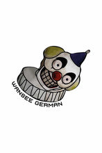 Lade das Bild in den Galerie-Viewer, Horrorclown Sweater weiß
