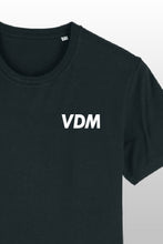 Lade das Bild in den Galerie-Viewer, VDM Shirt black – Weiß klein
