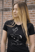 Lade das Bild in den Galerie-Viewer, Janina Kindt signature T-Shirt black
